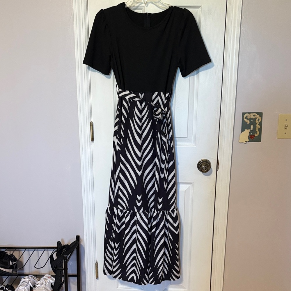 Black & White Zebra Print Midi Dress with Tie Waist